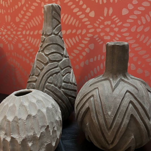 FLOWER POT
